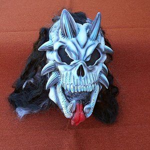 DELUXE DEMON SKULL MONSTER MASK HAVE POINTED HORNS ALL OVER THE FACE LONG HAIR